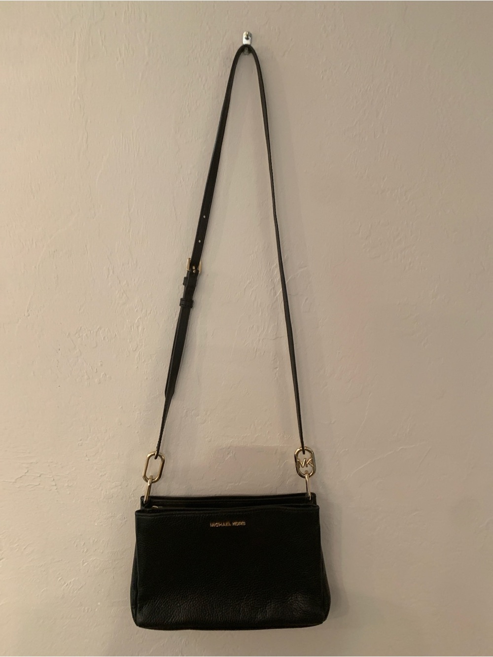 Michael Kors Black Leather Gold-Tone Logo Accent Adjustable  Strap Crossbody